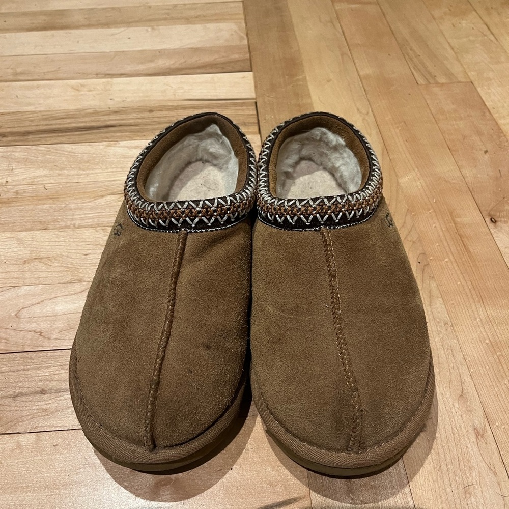 Tasman uggs in good condition
